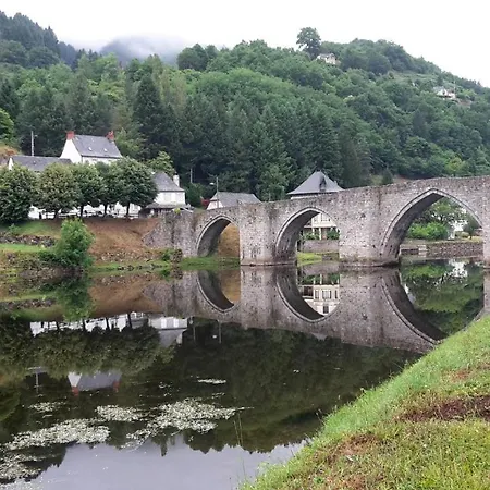 Gite Molly Entraygues-sur-Truyere Exterior photo